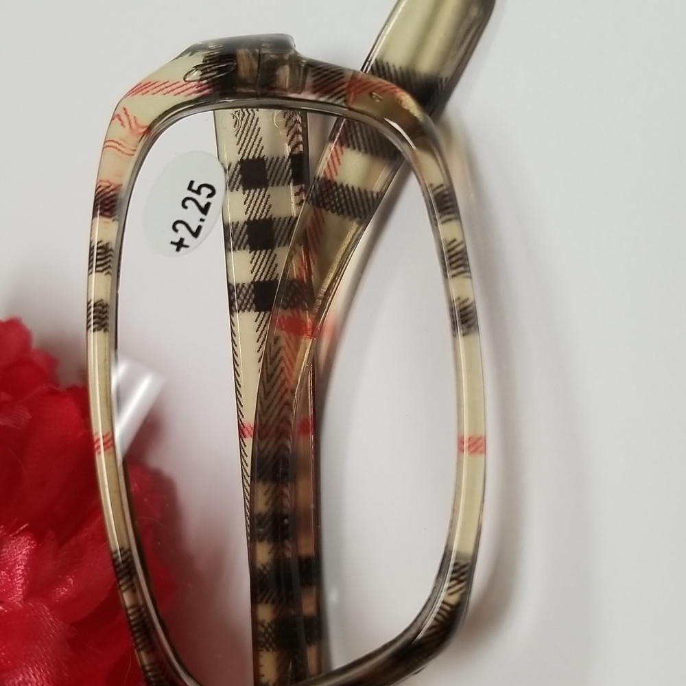 Plaid Professional Readers Size 1.50 to 3.00 sizes Available New - Picture 3 of 4